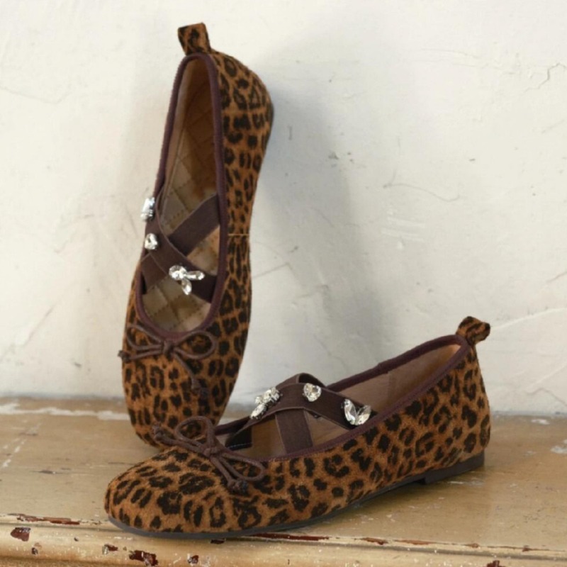Embroidery Flower Ballet Flats - огляд і ціна Women'S Fashion Brand Shoes