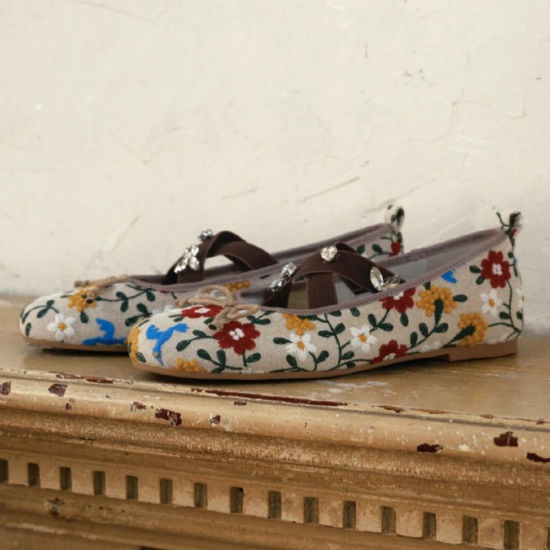 Embroidery Flower Ballet Flats - огляд і ціна Women'S Fashion Brand Shoes