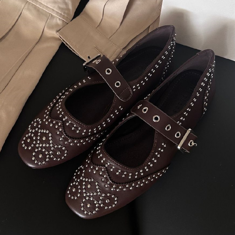 Retro Rivet Buckle Design Flat - огляд і ціна Women'S Fashion Brand Shoes