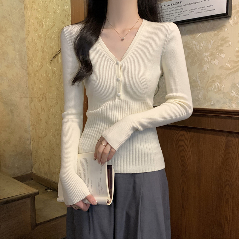 Stretch Slim Fit V-Neck Knitte - огляд і ціна Ribbed Knit Sweater