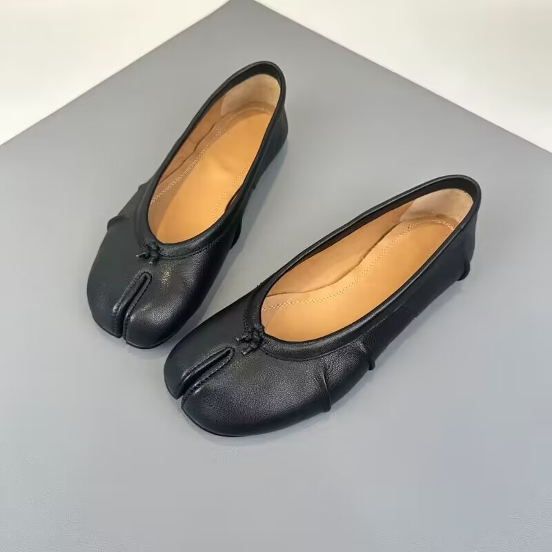 NEW Split Toe Flat Shoes Women - огляд і ціна Women'S Fashion Walking Shoes