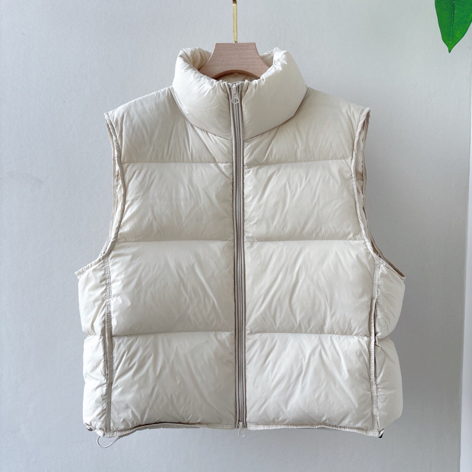 Winter Short Down Sleeveless V - огляд і ціна Women'S Fashion Quilted Jacket