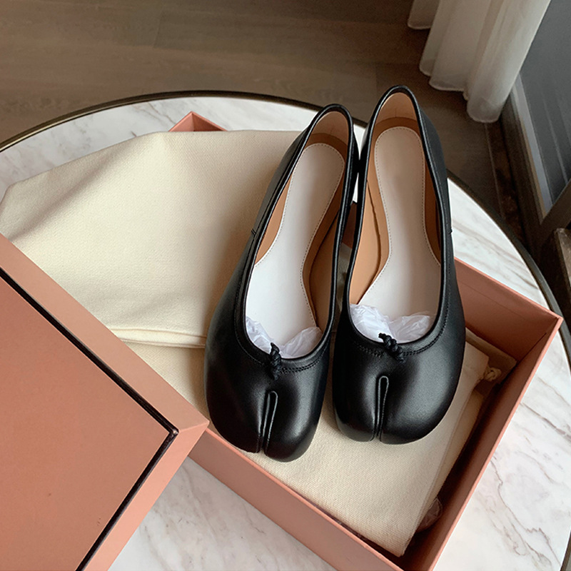 Women's Vintage Split Toe Mary - огляд і ціна Women'S Fashion Walking Shoes
